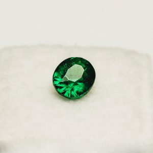 Emerald Gemstones natural & unheated Ceylon gem in Australia